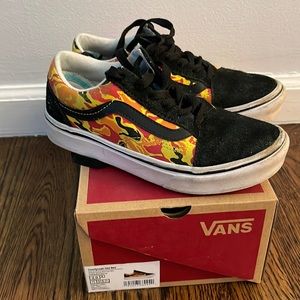 Vans (flame camo)